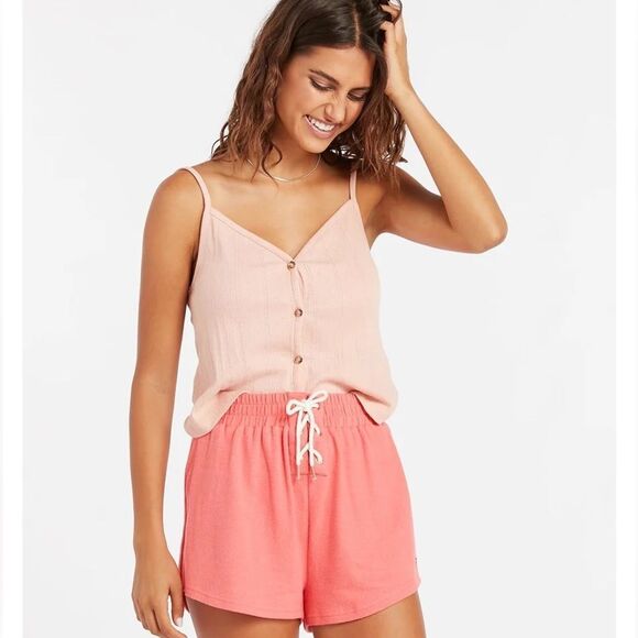 VOLCOM LIVED IN LOUNGE LIL FLEECE SHORT IN A SIZE MEDIUM AND ELECTRIC CORAL NWT - Picture 1 of 7